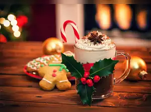 Holiday Cheer – To the New Year! Say it loud!